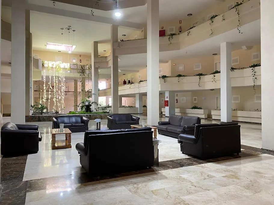 Luminoso Apartamento Con Terraza Y Piscina 拉克鲁斯 公寓